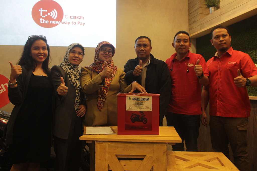 Pengundian Grand Prize Program Telkomsel T-Cash Bersama CRP Group