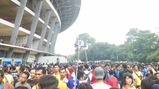 Bobotoh Persib Sudah Padati Stadion Gelora Bung Karno
