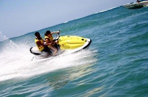 jet-ski jet-ski
