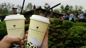 tempat wisata bandung Farm House Susu Lembang / Destinasi Bandung