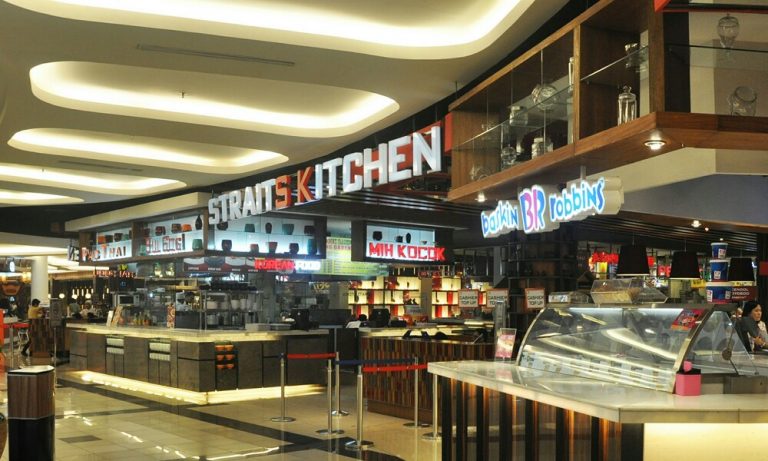 Beragamnya Menu Kuliner Straits Kitchen Food Concept TSM Bandung