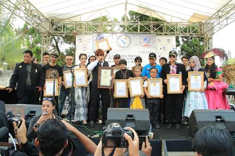 Pertunjukan Seniman Kota  Bandung Pecahkan Rekor ORI dan RHR