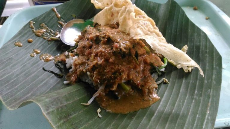 Pecel Kediri Makanan Khas Jawa Timur yang Enak di Bandung