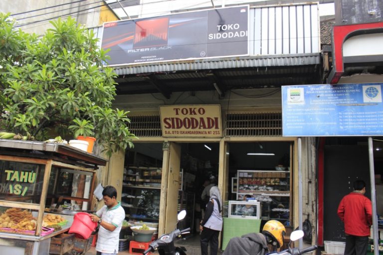 Roti Sidodadi, Roti Legendaris di Kota Bandung