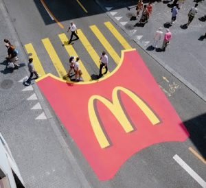 foto-mcdonals-crosswalk-oleh-unik-segiempat foto-mcdonals-crosswalk-oleh-unik-segiempat