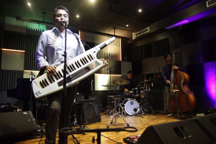 Indra Lesmana Keytar Trio Kembali Menghibur  di TP Jazz Weekend