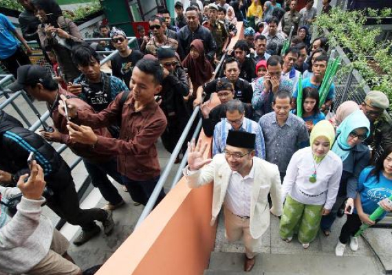Walikota Bandung Ridwan Kamil Resmikan Teras Cihampelas
