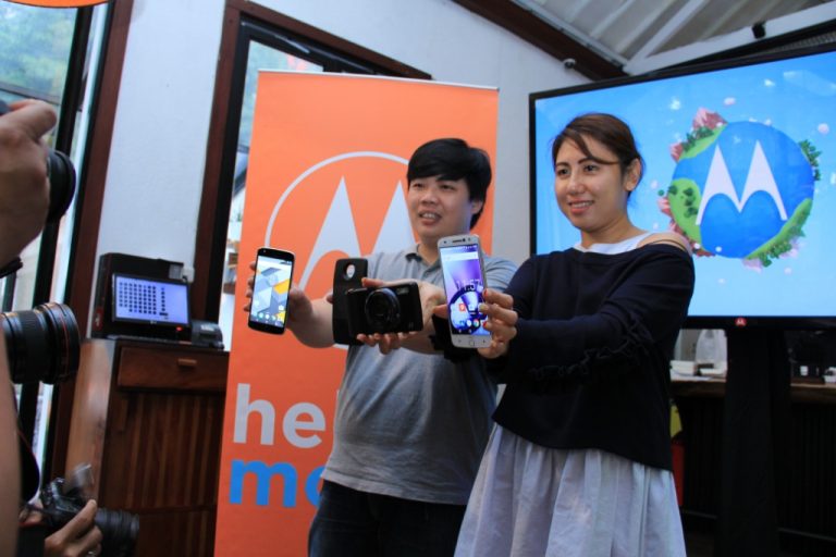 Smartphone Moto Z,Moto Z Play & Moto ModsTM Kini Hadir di Bandung