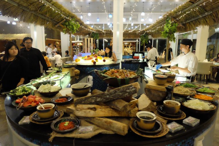 Sheraton Bandung Hotel Tawarkan Kuliner Ramadan Tradisional