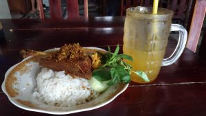 IMG-20170611-WA0013