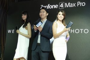 Galip Fu with Models Showing ZenFone 4 Max Pro Galip Fu with Models Showing ZenFone 4 Max Pro