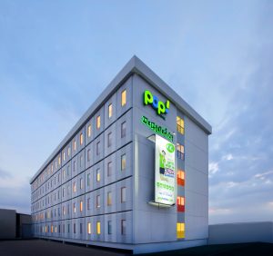 Facade Facade