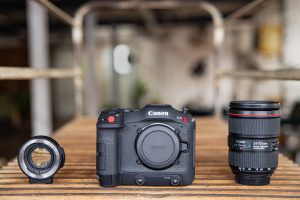 EOS C70 _b