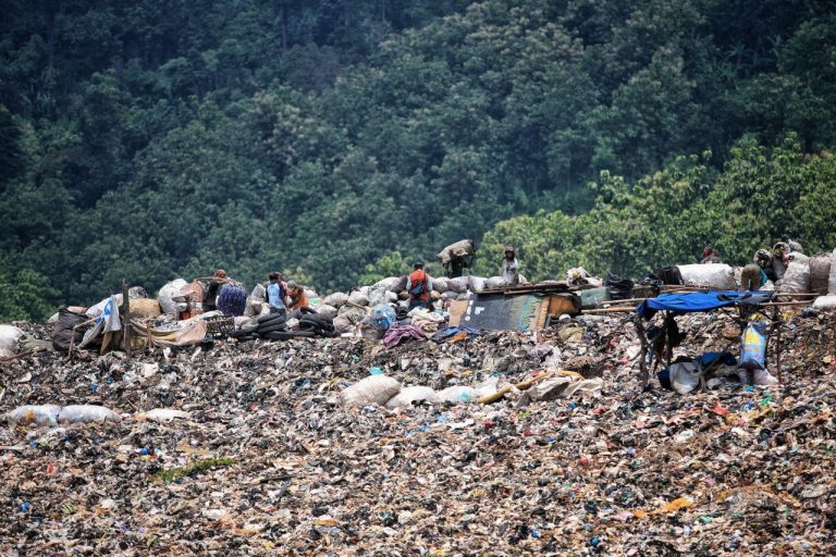 Tragedi Leuwigajah, Kisah Kelam Bandung Lautan Sampah Tewaskan 157 Jiwa Pada Tahun 2015