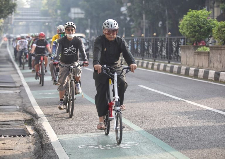 Pemkot Bandung Akan Perbanyak Jalur Sepeda