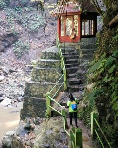 tempat wisata curug dago bandung