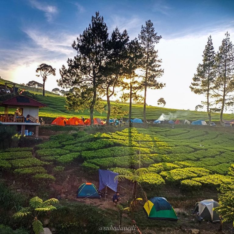 15 Tempat Wisata Terbaru di Bandung yang Sudah Buka dan Wajib Dikunjungi Lengkap dengan HTM dan Alamatnya
