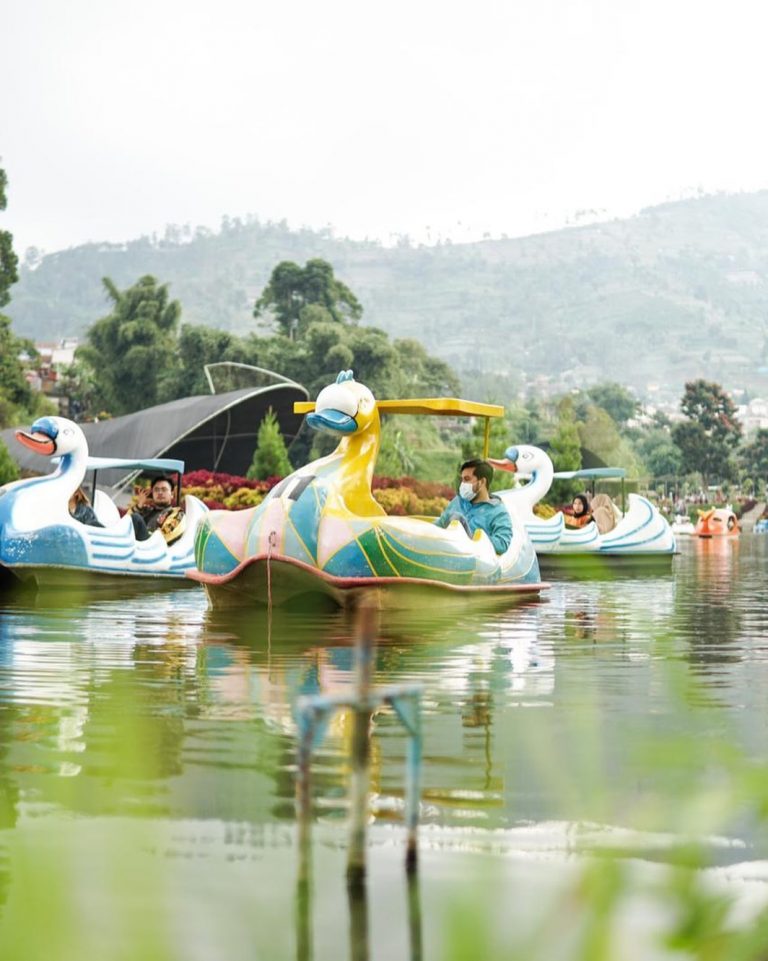 10 Tempat Wisata Favorit di  Lembang Bandung yang Wajib Dikunjungi, Cocok Liburan Bareng Keluarga di Tahun 2022
