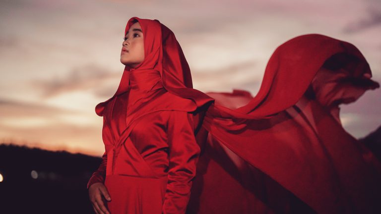 Putri Irfan Hakim Aisha Keem Luncurkan Single Ramadhan ‘Ada Anak Bertanya Pada Bapaknya’ dan ‘Sajadah Panjang’