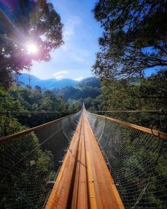 tempat wisata bandung Rengganis Suspensions Bridge