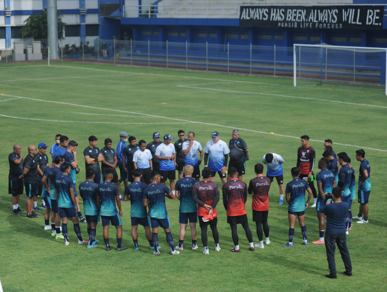 21 Pemain Ikuti Latihan Perdana Persib Bandung, Ciro Alves dan David Dasilva Belum Gabung