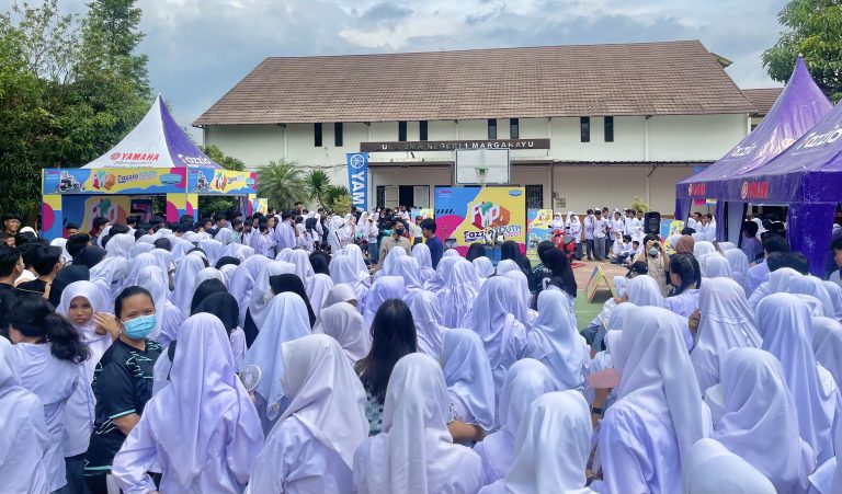 Kangen Pensi, SMA di Bandung Seru – Seruan di Fazzio Youth Project Connected School Contest