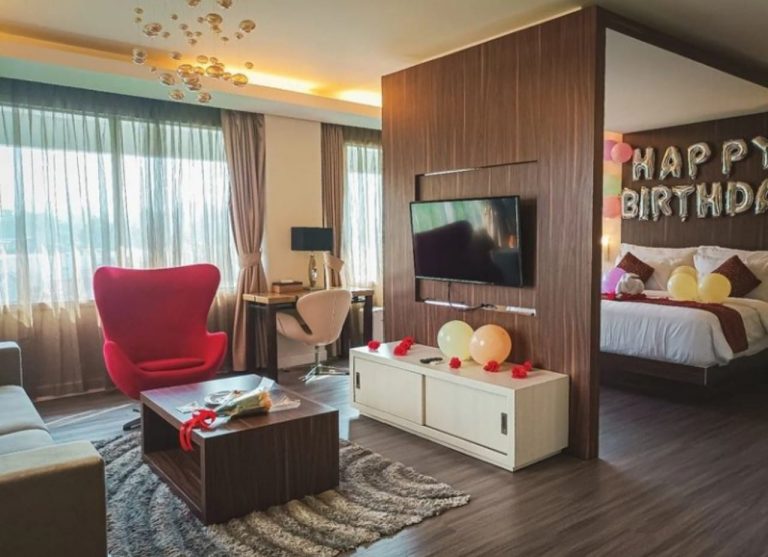 Paket Menginap Khusus Ulang Tahun di Hotel Patra Bandung, Rayakan Hari Istimewa Kamu dengan Penuh Kenangan
