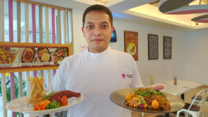 Rayakan Tahun Baru Imlek 2023 di Shakti Hotel Bandung dengan Menikmati Mie Panjang Umur, Ayam Kodok, Javanese Strawberry Milk, Royal Lava Velvet