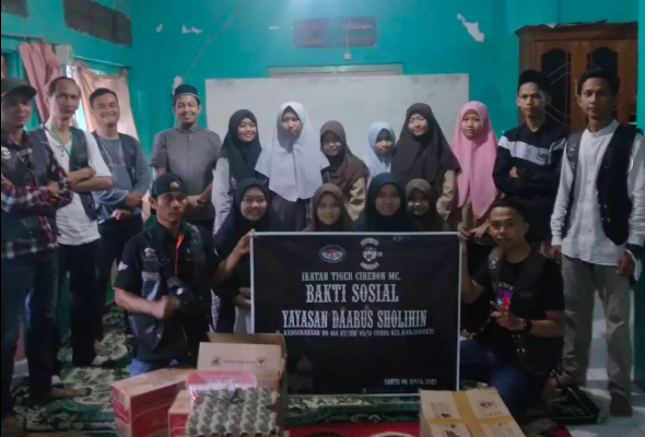 Ikatan Tiger Cirebon Lakukan Bakti Sosial di Bulan Ramadhan