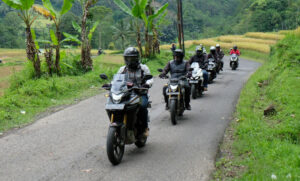 Pentingnya Istirahat Saat Perjalanan Jauh Menggunakan Sepeda Motor