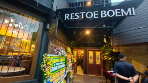 Restoran Restoe Boemi Dewa 19 Hadir di Braga Bandung, Ada Menu Sate Ayam Estianti Restoran Restoe Boemi Dewa 19 Hadir di Braga Bandung, Ada Menu Sate Ayam Estianti