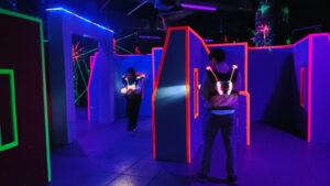 Serunya Main Game Perang di Laser Game Sumbersari Junction, Satu-satunya di Bandung Serunya Main Game Perang di Laser Game Sumbersari Junction, Satu-satunya di Bandung