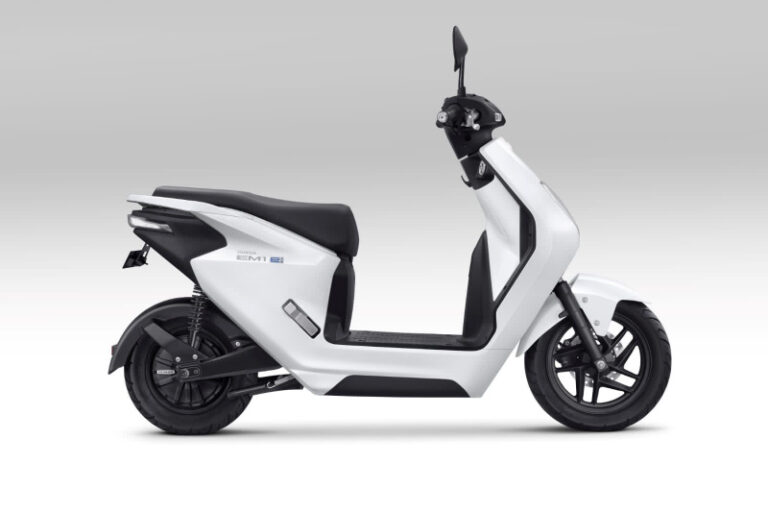 AHM Meluncurkan Sepeda Motor Listrik Honda EM1 e di Ajang GIIAS 2023, Inilah Harga dan Spesifikasinya