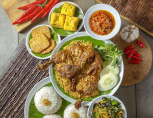 Resto Bebek Kaleyo Kini Hadir di Jalan Sumatera Bandung