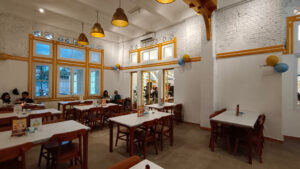 Golden Bay Live Seafood Restaurant, Rekomendasi Wisata Kuliner Seafood di Bandung, Datangkan Chef Langsung dari Singapura Golden Bay Live Seafood Restaurant, Rekomendasi Wisata Kuliner Seafood di Bandung, Datangkan Chef Langsung dari Singapura