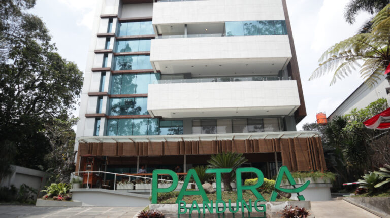 Hotel Patra Bandung Tawarkan Promo Menginap Edisi Liburan Natal Tahun 2023