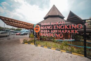 Rekomendasi Tempat Makan Sunda di Bandung, Gubug Mang Engking Hadir di Kiara Artha Park, Lengkap dengan Harganya Rekomendasi Tempat Makan Sunda di Bandung, Gubug Mang Engking Hadir di Kiara Artha Park, Lengkap dengan Harganya