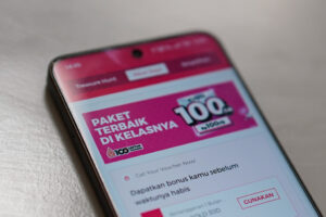 Pakai Paket Terbaru Smartfren 100 GB Rp 100 Ribu Bisa Puas Streaming Puluhan Jam dan Bikin Konten di Media Sosial
