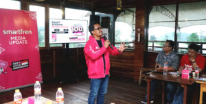 Smartfren Perkuat Jaringan di Jawa Barat untuk Sambut Natal dan Tahun Baru 2024