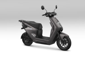 AHM Umumkan Harga Sepeda Motor Listrik Honda EM1 e: dan EM1 e: PLUS