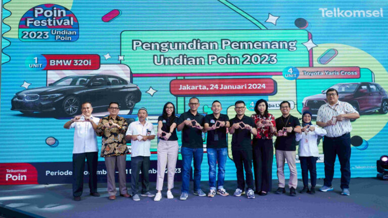 Telkomsel Undi dan Umumkan Pemenang Program Undian Poin Festival 2023 Berhadiah 5 Mobil Mewah
