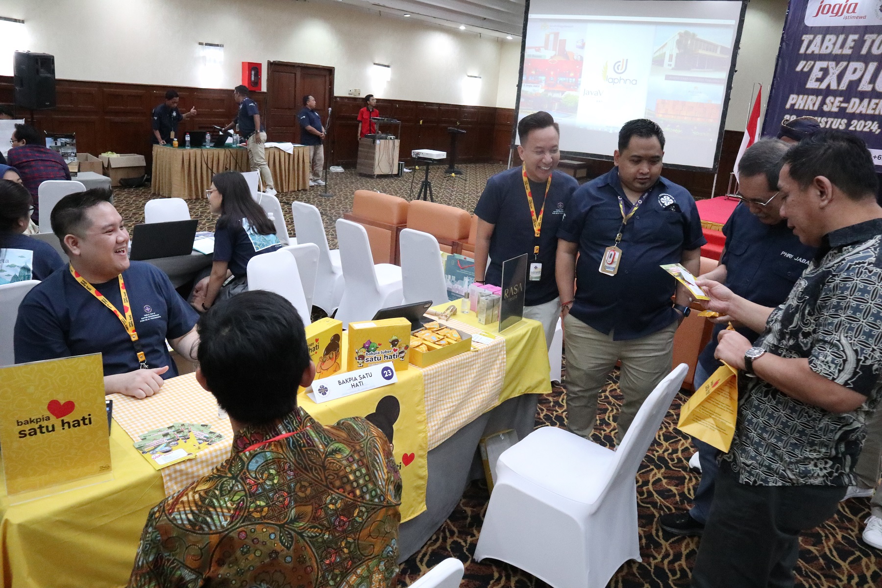 Suasana Table Top PHRI DIY di Horison Ultima Bandung antara seller dan buyer. Foto: Yusuf/ Destinasi Bandung