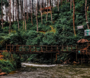 Tempat wisata Bandung Kampung Singkur Rahomg Pangalengan. Foto: IG@mas_ngopi Tempat wisata Bandung Kampung Singkur Rahomg Pangalengan. Foto: IG@mas_ngopi