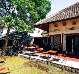Rekomendasi Cafe Hidden Gem Kota Bandung, Cocok untuk Nyantai saat Liburan Bersama Keluarga dan Bestie