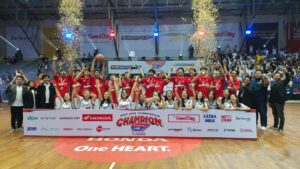 Tim Basket SMAN 2 Bandung dan SMA BPK Penabur Cirebon Menjadi Juara di Honda DBL 2024 West Java Series
