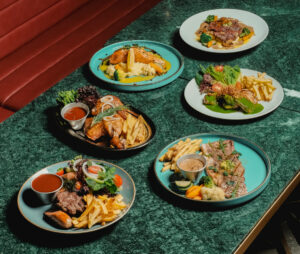Darjeeling dari Grup Maja Family Kembali Hadir dengan Menu Baru yang Lebih Otentik, Cocok Dikunjungi Bareng Keluarga Darjeeling dari Grup Maja Family Kembali Hadir dengan Menu Baru yang Lebih Otentik, Cocok Dikunjungi Bareng Keluarga