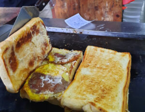 Tempat kuliner enak di bandung, roti gempol Tempat kuliner enak di bandung, roti gempol