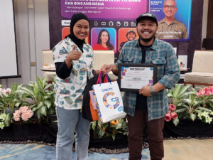 Publlic Relations Eiger Adventure Shulhan Samsur Rijal saat menjadi pembicara dalam acara Launching Jurnalis Lifestyle Bisnis (JLB) dan Bincang media “Membangun Ekosistem Sport Tourism di Bandung: dari Lokal hingga Mendunia” di Hotel Ibis Bandung Pasteur, Selasa (4/2/2025).