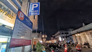 Atasi Parkir Liar, Pemkot Bandung Siapkan Gedung Parkir Bertingkat Modern