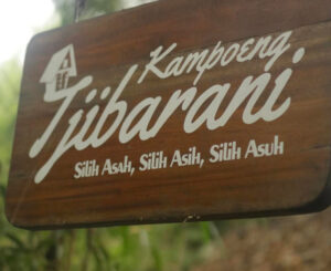Tempat Wisata Bandung Kampung Tjibarani Tempat Wisata Bandung Kampung Tjibarani